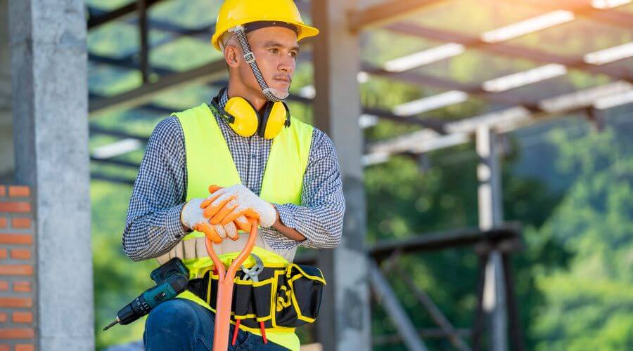 Professional gutter cleaning in Freeport, FL